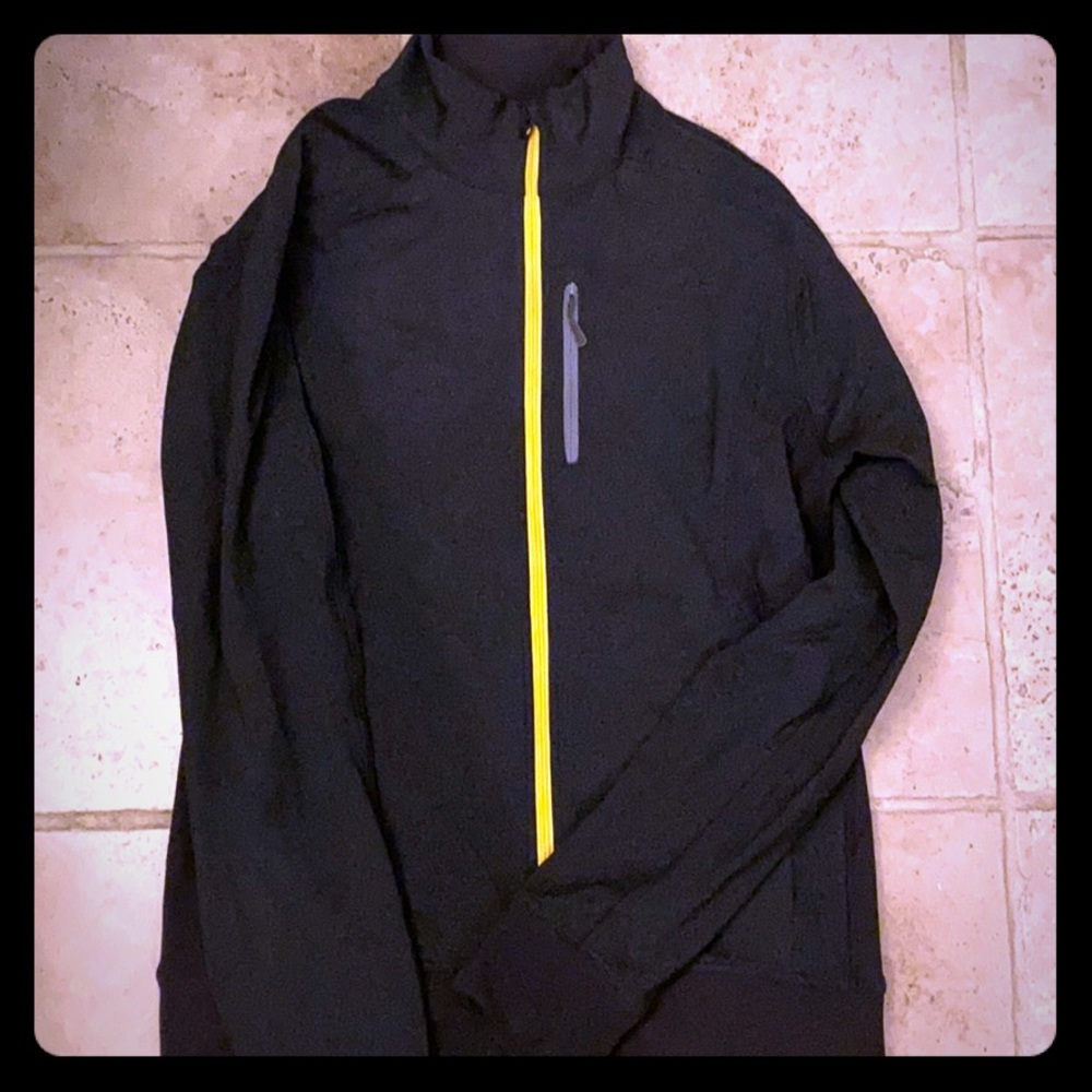 Men’s lululemon zip-up jacket. Size Large